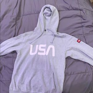 Men’s North Face hoodie